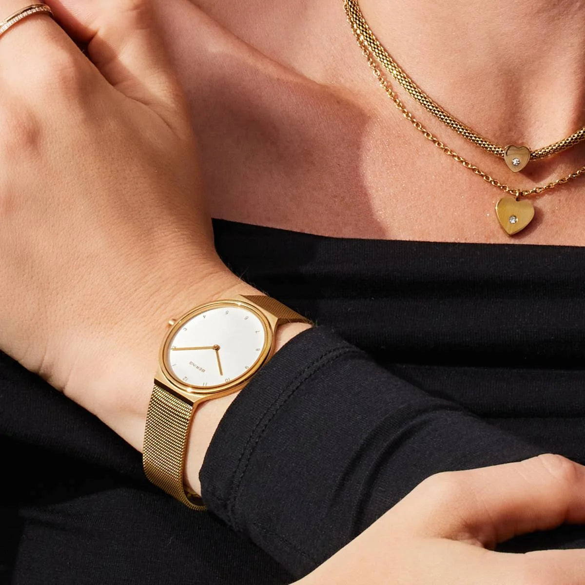 Bering ultra Slim polished/brushed gold 18434-334 females